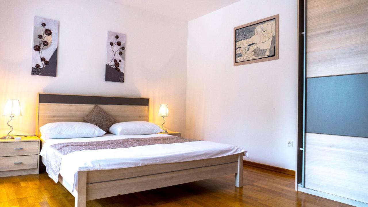 Luxury Andrea Apartment *